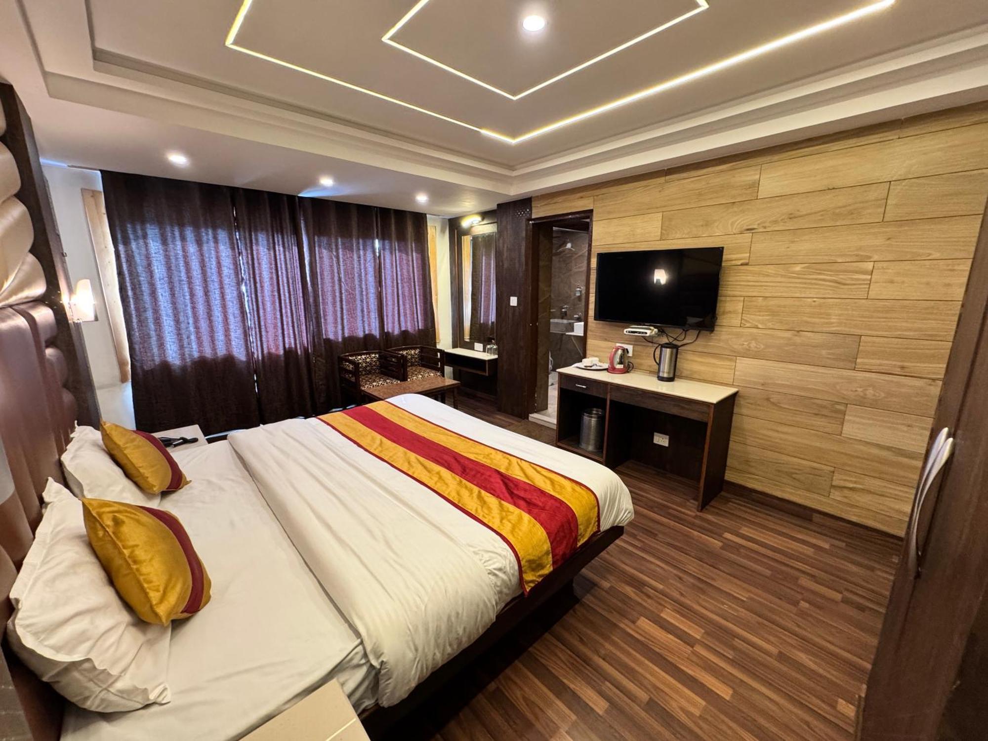 Victory Hotel And Restaurant By Gs Hospitality Shimla Exterior foto
